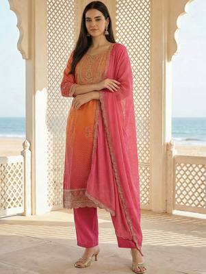 Women Ombre Printed Kurta with Trousers & With Dupatta 1