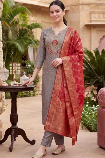 Women Ethnic Motifs Embroidered Kurta with Trousers & With Dupatta
