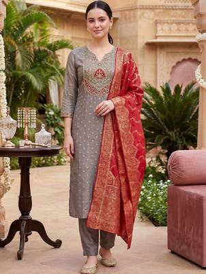 Women Ethnic Motifs Embroidered Kurta with Trousers & With Dupatta 6