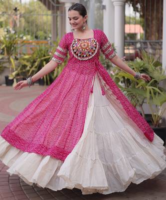 Off White Kora Cotton Chaniya Choli For Navratri Set With Kutchi Patchwork Pink Bandhani Kurti  5