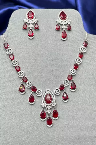 red crystal statement jewellery set, ruby chandelier earrings necklace, silver wedding bridal