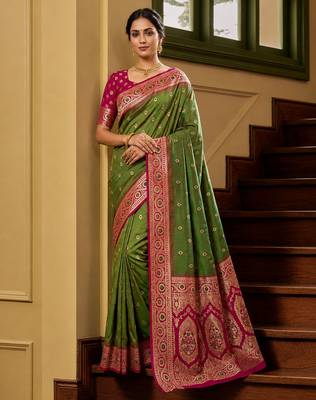 Green soft banarasi silk saree with zari weaving meenakari design 1