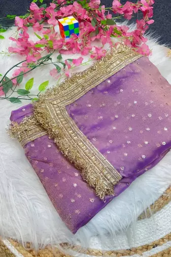 Lavender Color butti Beautiful lace border work border design with beautiful pallu Silk Blend Saree