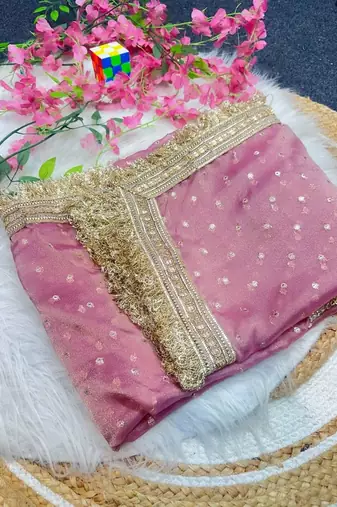 Pink Color butti Beautiful lace border work border design with beautiful pallu Silk Blend Saree