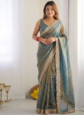 Sea Green butti Beautiful lace border work border design with beautiful pallu Silk Blend Saree 1