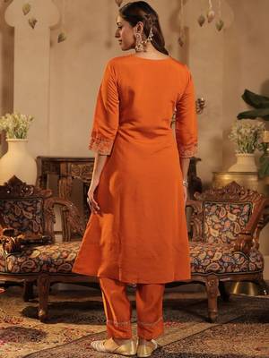 Women Ethnic Motifs Embroidered Kurta With Trousers & Dupatta Kurta Sets 4