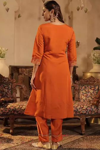 Women Ethnic Motifs Embroidered Kurta With Trousers & Dupatta Kurta Sets
