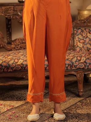 Women Ethnic Motifs Embroidered Kurta With Trousers & Dupatta Kurta Sets 6