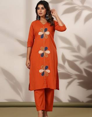 Women Ethnic Motifs Thread Work Cotton Kurta with Trousers & With Dupatta 6