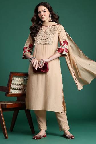 Floral Embroidered Kurta with Trousers & Dupatta