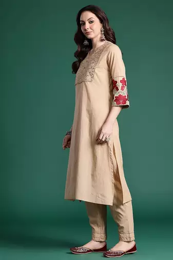 Floral Embroidered Kurta with Trousers & Dupatta