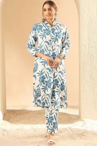 Women Floral Printed Kurta with Trousers