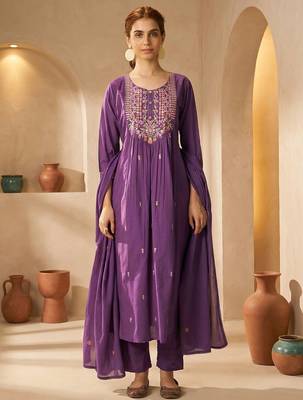 Women Ethnic Motifs Embroidered Panelled Thread Work Cotton Kurta with Trousers & With Dupatta 1