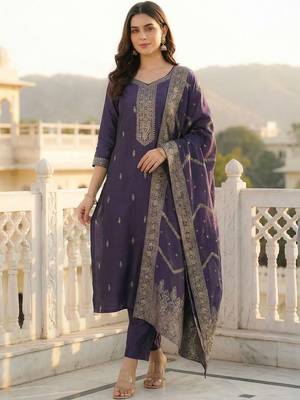 Women Ethnic Motifs Embroidered Thread Work Kurta with Trousers & With Dupatta 1