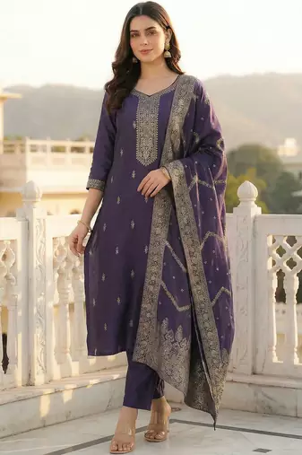Women Ethnic Motifs Embroidered Thread Work Kurta with Trousers & With Dupatta