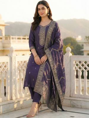 Women Ethnic Motifs Embroidered Thread Work Kurta with Trousers & With Dupatta 4