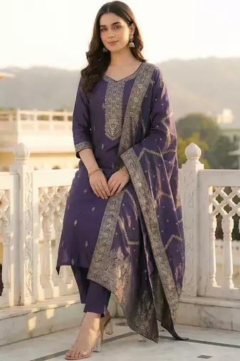 Women Ethnic Motifs Embroidered Thread Work Kurta with Trousers & With Dupatta