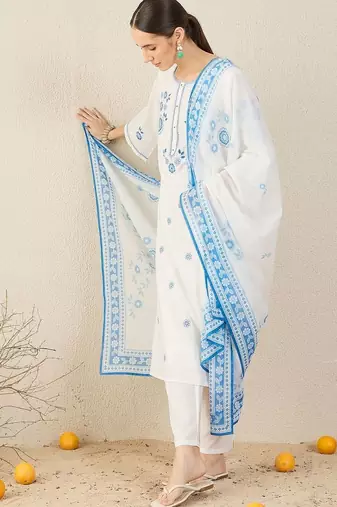 Floral Embroidered Thread Work Straight Cotton Kurta & Trouser With Dupatta