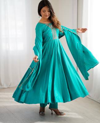 women's embroidery work shimmer chanderi silk blend flared anarkali pant and dupatta set 5