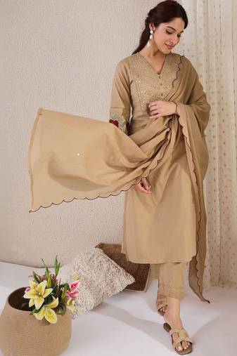 Women Ethnic Motifs Embroidered Mirror Work Cotton Kurta with Trousers & With Dupatta
