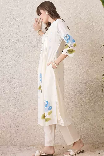Floral Printed Pleated Mandarin Collar Cotton A-Line Kurta With Trousers