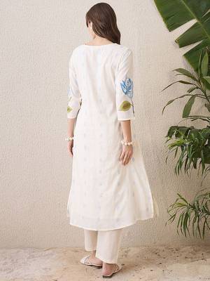 Floral Printed Pleated Mandarin Collar Cotton A-Line Kurta With Trousers 4