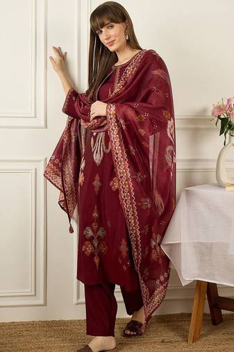 Floral Embroidered Round Neck Straight Kurta With Trousers & Dupatta