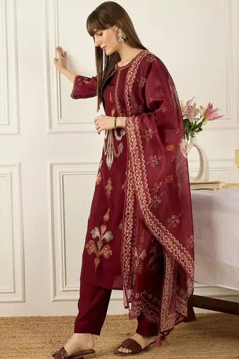 Floral Embroidered Round Neck Straight Kurta With Trousers & Dupatta