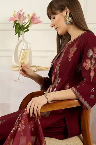 Floral Embroidered Round Neck Straight Kurta With Trousers & Dupatta