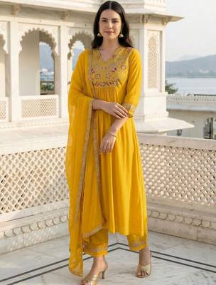 Women Ethnic Motifs Embroidered Empire Thread Work Liva Kurta with Trousers & With Dupatta 3