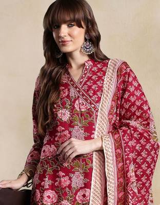 Women Floral Printed Angrakha Cotton Kurta with Trousers & With Dupatta 5