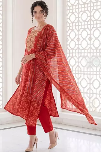 Women Ethnic Motifs Printed Mirror Work Cotton Kurta with Trousers & With Dupatta