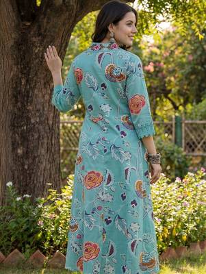 Women Floral Printed Beads and Stones Cotton Kurta with Trousers & With Dupatta 4