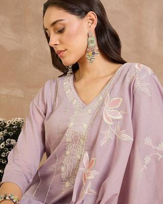 Women Floral Embroidered Thread Work Cotton Kurta with Trousers & With Dupatta 1