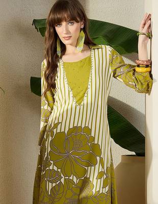 Women Viscose Rayon Printed A-Line Kurta Set 2
