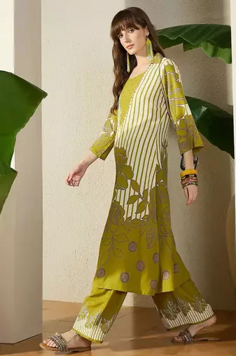 Women Viscose Rayon Printed A-Line Kurta Set