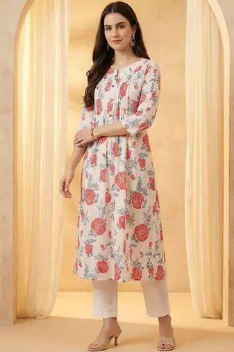 Women Floral Printed Pleated Cotton Kurta with Trousers