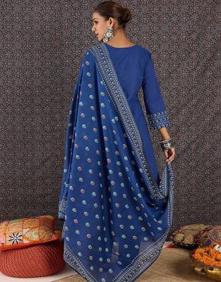 Women Ethnic Motifs Printed Cotton Kurta with Trousers & With Dupatta 5