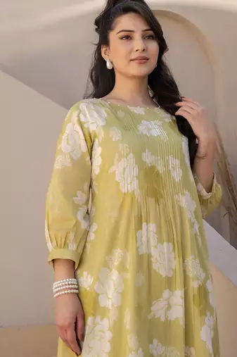 Floral Printed Cotton Straight Kurta With Trousers
