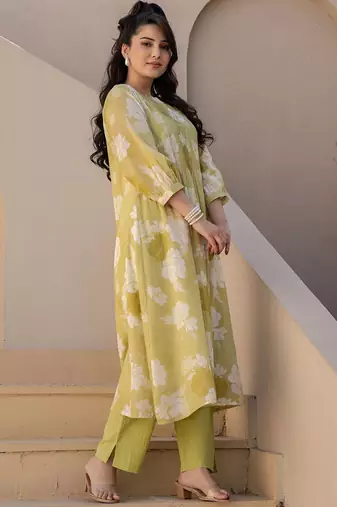 Floral Printed Cotton Straight Kurta With Trousers