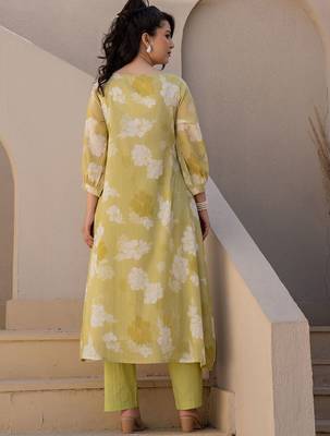 Floral Printed Cotton Straight Kurta With Trousers 5