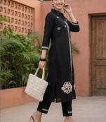 Women Ethnic Motifs Embroidered Thread Work Cotton Kurta with Palazzos