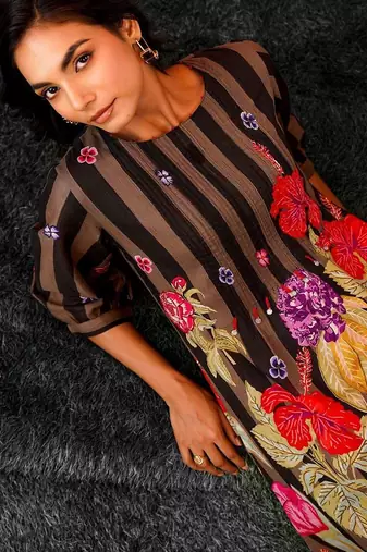 Women Floral Striped Thread Work Cotton Kurta with Trousers