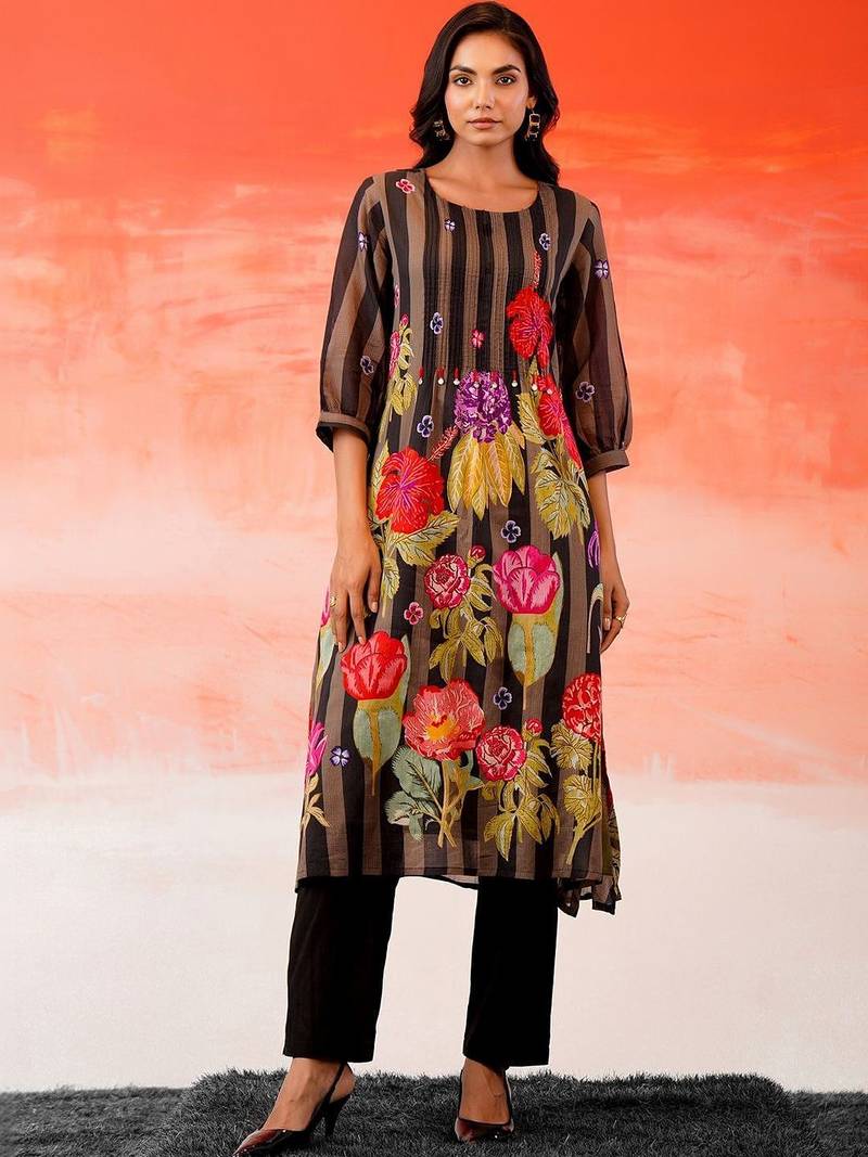 Women Floral Striped Thread Work Cotton Kurta with Trousers