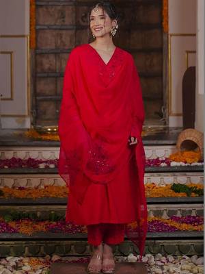 Women Ethnic Motifs Embroidered Sequinned Kurta with Trousers & With Dupatta 1