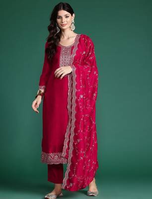 Ethnic Motifs Embroidered Sequinned Kurta With Trousers & Dupatta 1