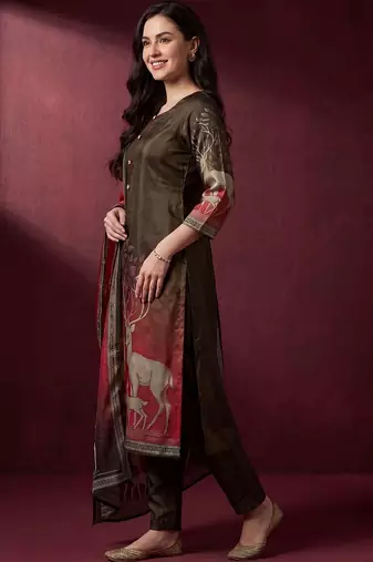 Women Ethnic Motifs Printed Kurta with Trousers & With Dupatta