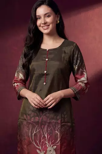 Women Ethnic Motifs Printed Kurta with Trousers & With Dupatta