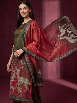 Women Ethnic Motifs Printed Kurta with Trousers & With Dupatta 3