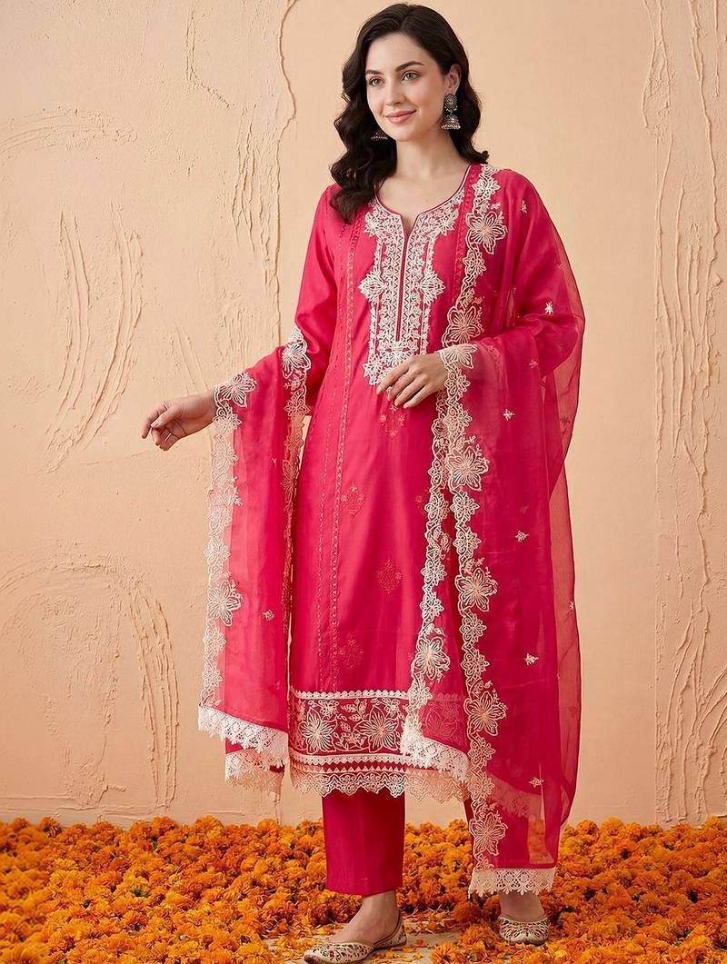 Women Ethnic Motifs Embroidered Thread Work Kurta with Trousers & With Dupatta